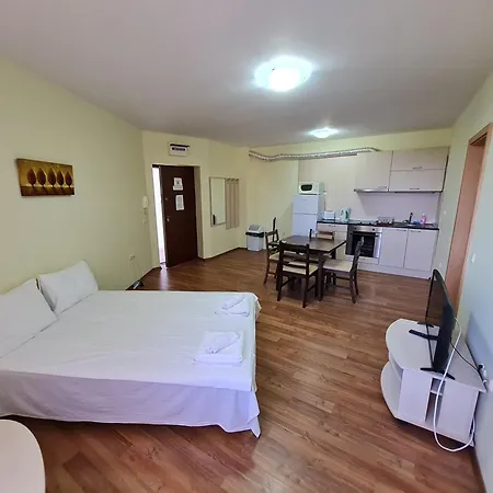 Oasis Kamchia * Kamchia (Varna)